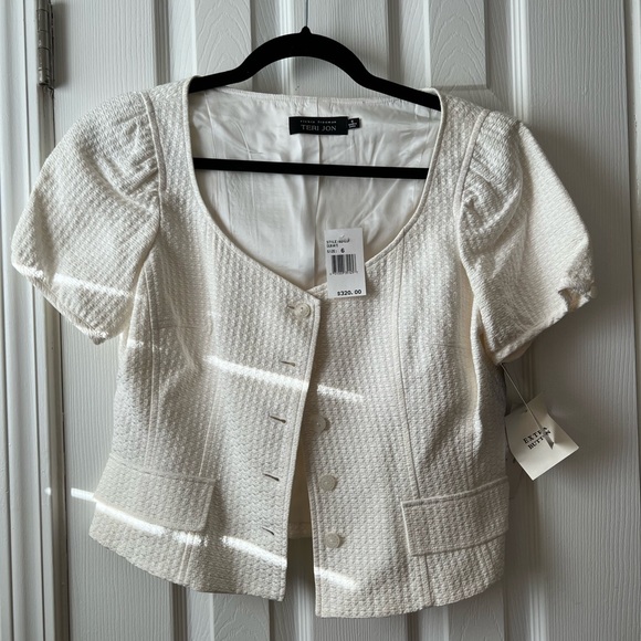 NWT Teri Jon Short Sleeve Blazer in White Size: 6 - Picture 1 of 3